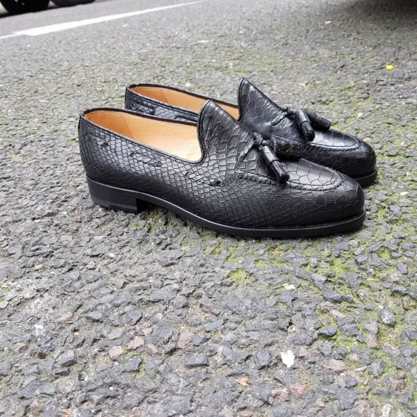 Mocassin à pompons Center 51 3136 Will cuir façon python noir