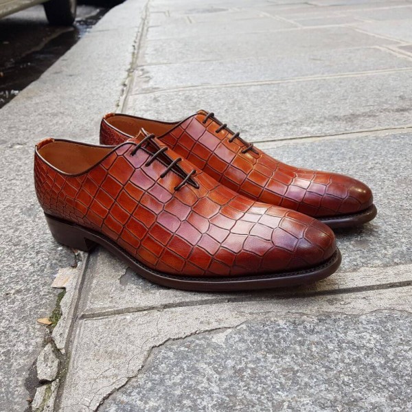 Oxford shoe Berwick 3407 brown leather crocodile print finish