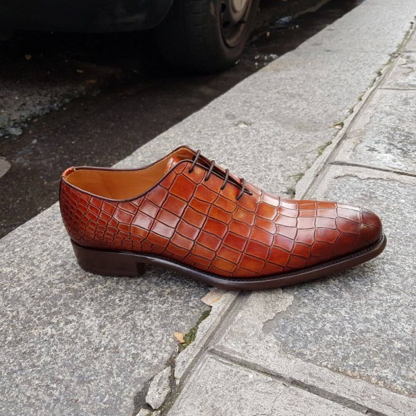 Oxford shoe Berwick 3407 brown leather crocodile print finish