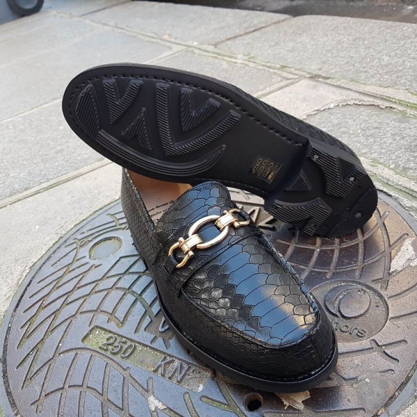 Mocassin Center 51 13083 cuir façon python noir