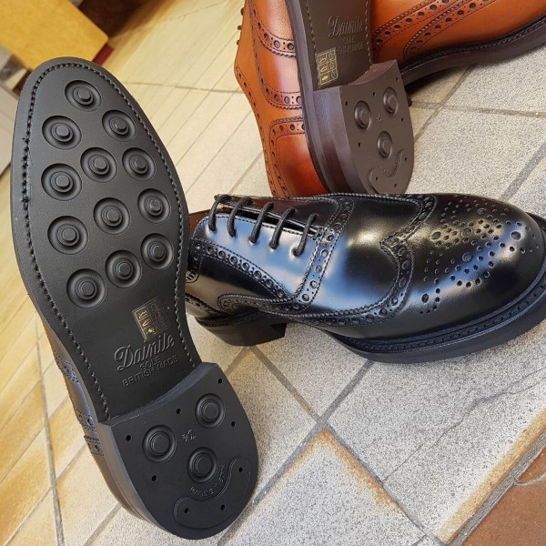 Oxford shoe Berwick 3818 black leather