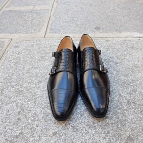 Chaussure à double boucles Center 51 13220 bi-matière cuir noir et façon python noir