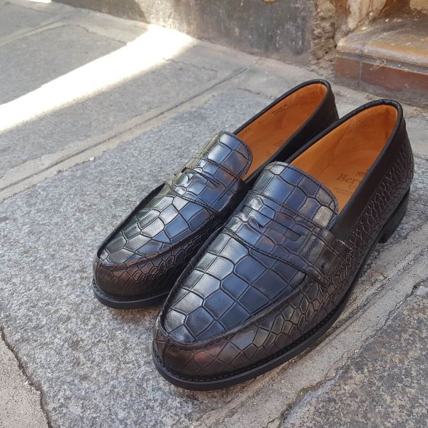 Mocassin Berwick 4456 cuir façon crocodile noir