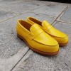Moccasin Woman Center 51 0622 Wendy yellow leather
