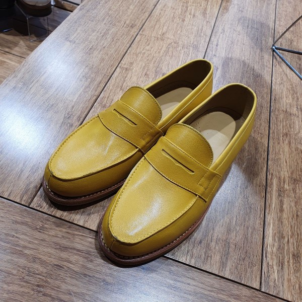 Moccasin Center 51 2906 Dan yellow leather