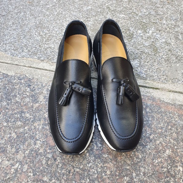 Sneakers mocassin à pompons Center 51 13504 cuir noir