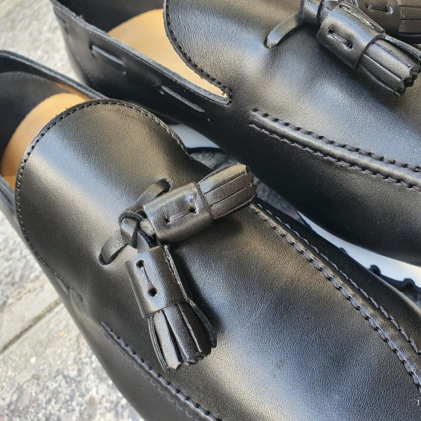 Moccasin with Pompons Sneakers Center 51 13504 black leather