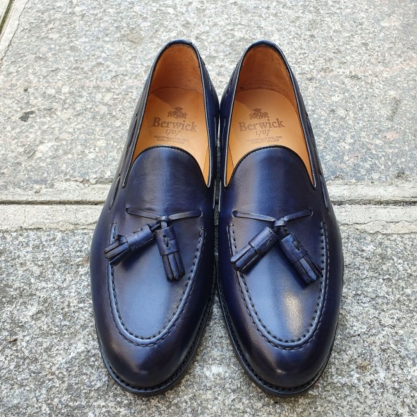 Mocassin à pompons Berwick 8491 cuir marine