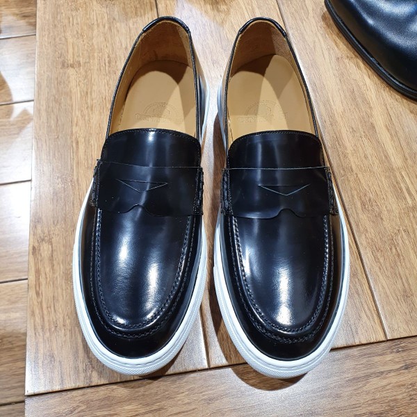 Moccasin with Pompons Sneakers Center 51 Much black leather