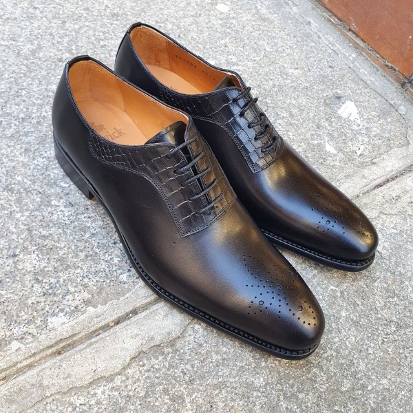 Oxford shoe Berwick 4248 black leather