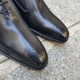 Oxford shoe Center 5113690 black leather