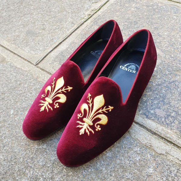 Mocassin brodé slippers sleepers Center 51 Lys velours bordeaux