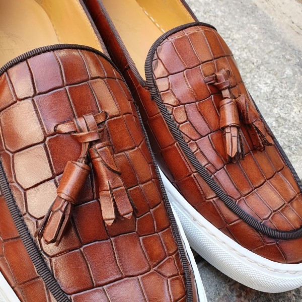 Moccasin with Pompons Sneakers Center 51 Coolest brown leather croco print finish