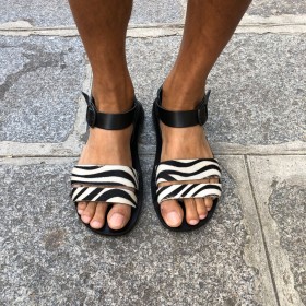 Sandals Zeus 1825 black leather and calf-hair zebra finish