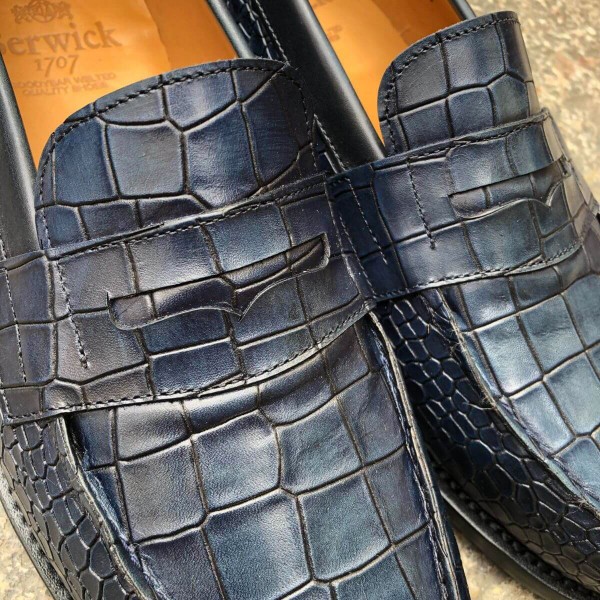 Moccasin shoe Berwick 4456 blue navy leather crocodile print finish
