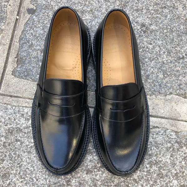 Mocassin triple semelle Center 51 13994 cuir noir