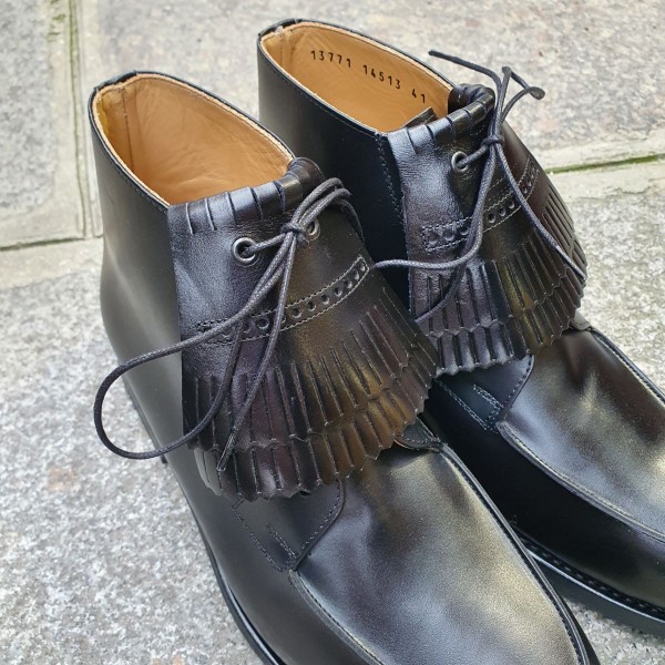 Bottine a lacet Center 51 13963 cuir noir avec frange