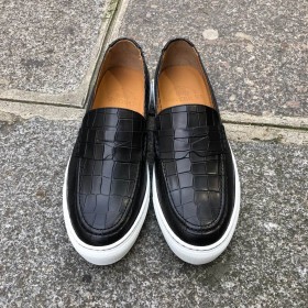 Sneakers mocassin Center 51 Much cuir noir façon croco