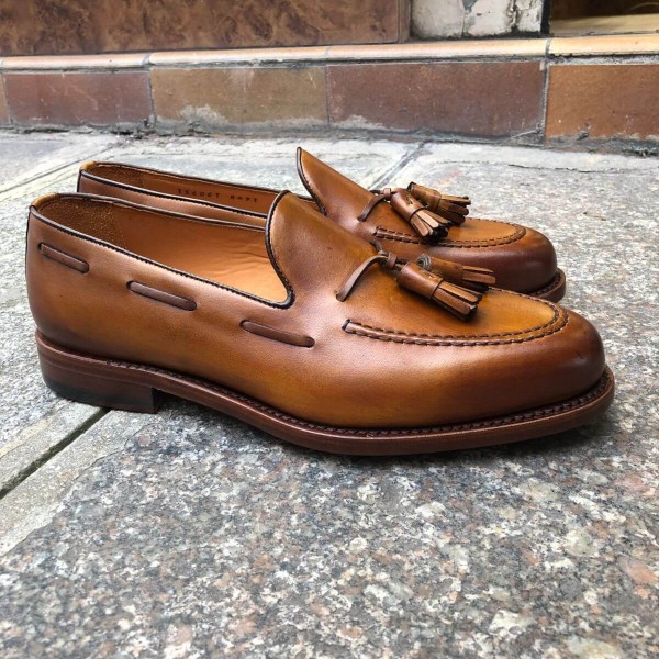 Mocassin à pompons Berwick 8491 cuir marron