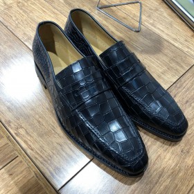 Mocassin Center 51 13854 cuir noir façon crocodile