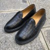 Moccasin Center 51 14101 black leather crocodile print finish