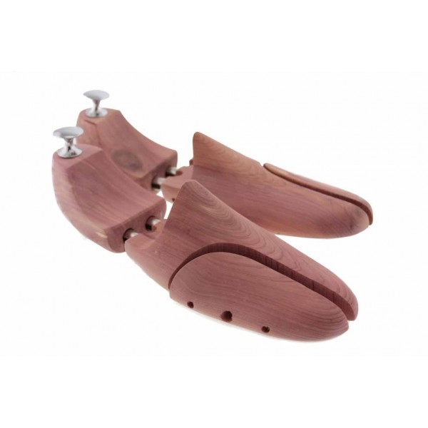 Embauchoirs en cèdre rouge